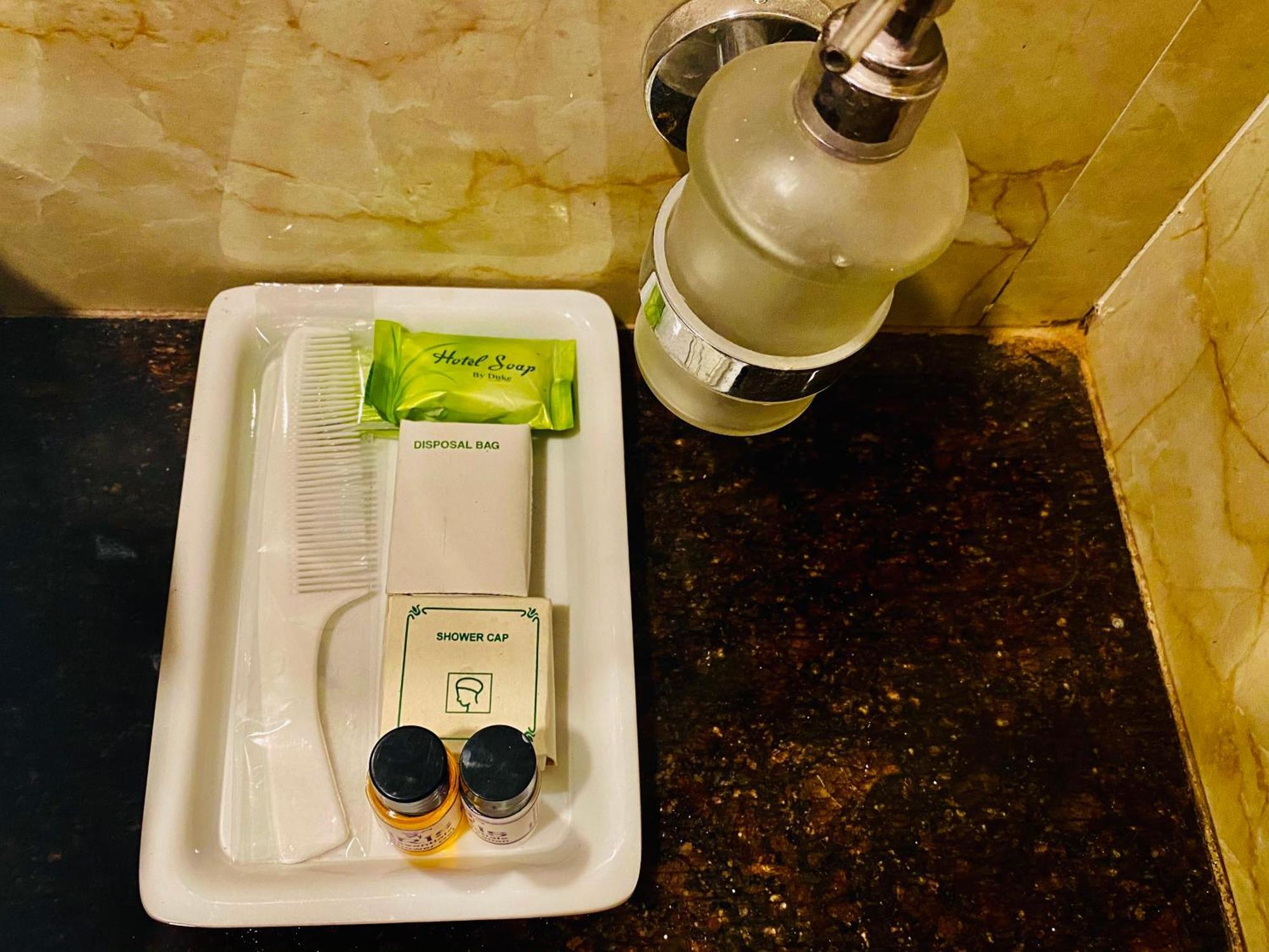 Hotel White House 350 Mtr From Golden Temple Amritsar Ngoại thất bức ảnh